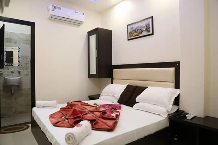 Hotel White Tulip Амритсар Экстерьер фото